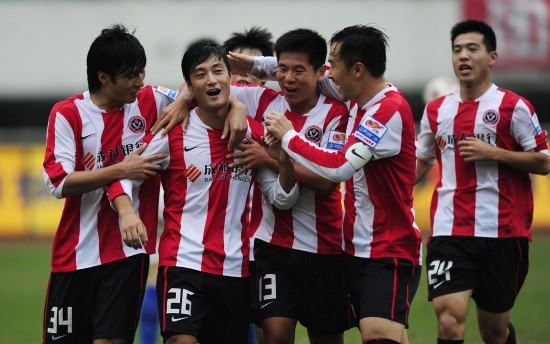 有个性，挪威国脚瑞尔森留了一款豹纹发型（挪威国脚瑞尔森以豹纹发型彰显个性）