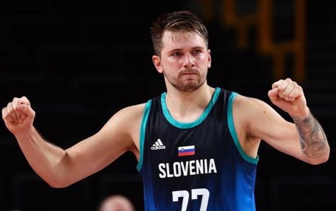 篮球NBA球队教练强调防守纪律（NBA球队主教练强调防守端的纪律性）