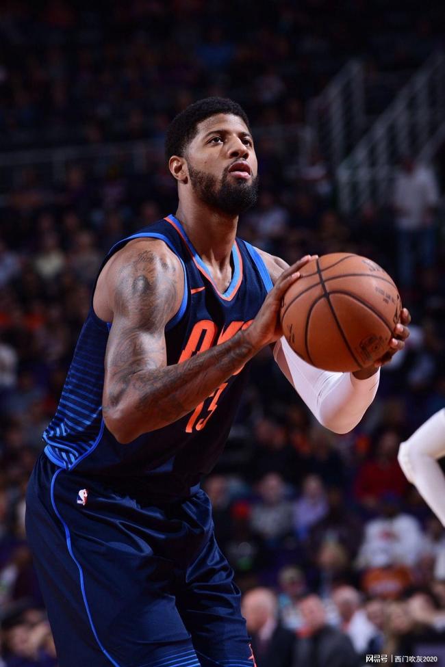 中国球员留洋要分几步走？看看日本足球的“参考答案”（中国球员如何分步留洋？日本足球给出示范）