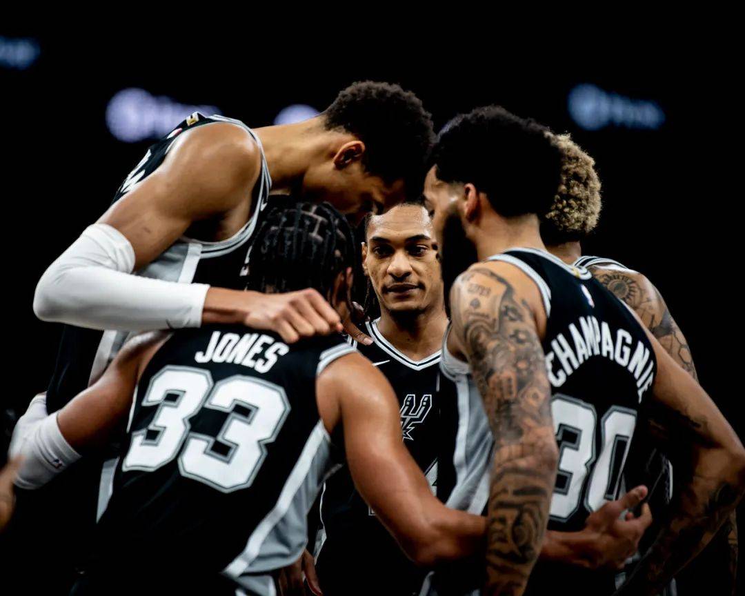 早报：熟悉的绝杀节奏（今晨速递：熟悉的绝杀节拍）