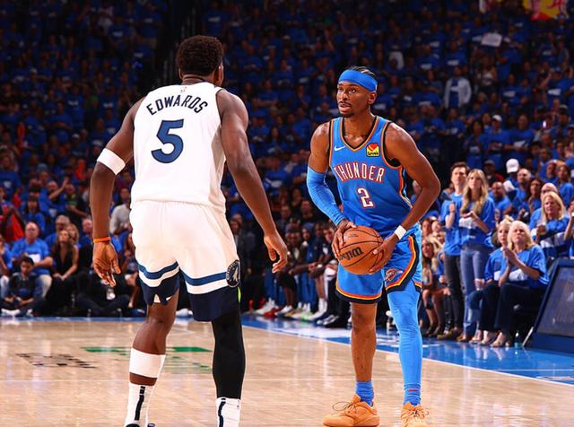 灰熊vs快船首发名单：哈登带伤出战，携手小卡PK莫兰特（灰熊战快船首发出炉：哈登带伤上阵携手小卡对飙莫兰特）