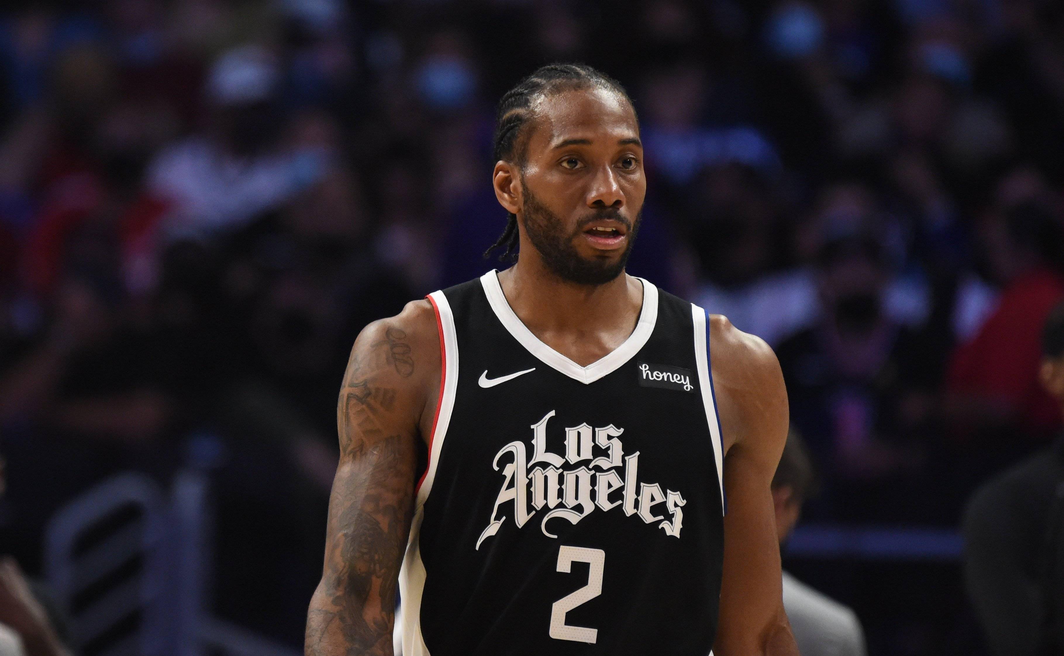 弗洛伦蒂诺：巴萨巅峰期与贿赂裁判高层完全重合，这不正常（弗洛伦蒂诺：巴萨巅峰期与贿赂裁判高层事件完全重叠，这不正常）