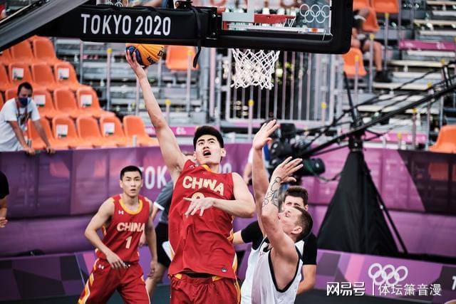 打得一般！探花秀埃奇库姆13投5中&罚球3中3 得到15分5板3助（表现平平：探花埃奇库姆13投5中、3罚全中拿下15分5板3助）