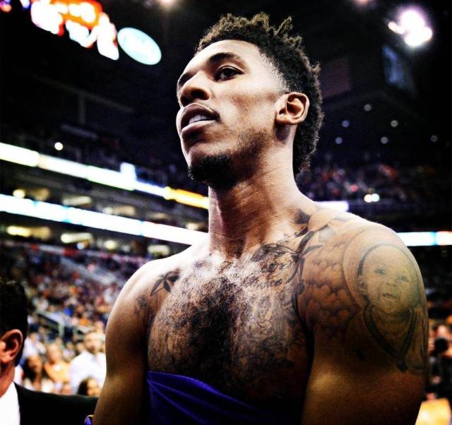 晋鹏翔：感谢每一位球迷，这一路有你们才够滚烫（晋鹏翔：感谢所有球迷，有你们相伴，这段旅程才更炽热）