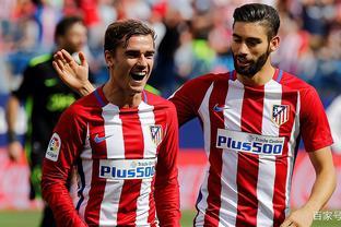 曼联前锋齐尔克泽面临转会，俱乐部对其持开放态度，但仍在培养塞斯科，寻求锋线补充，转会市场激烈争夺中。（曼联或放行齐尔克泽：继续培养塞斯科并补强锋线，转会市场鏖战正酣）