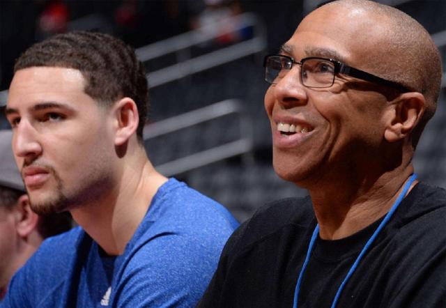 英超前瞻：热刺盼摆脱主场虫形象，曼联做客欲报4杀之仇（英超前瞻：热刺力求摘掉“主场虫”帽子，曼联客场誓雪“四杀”之仇）