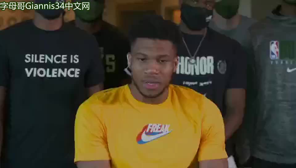 圣诞节五大联赛榜首球队大盘点：阿森纳、巴萨领衔（圣诞档五大联赛领头羊巡礼：阿森纳与巴萨领跑）