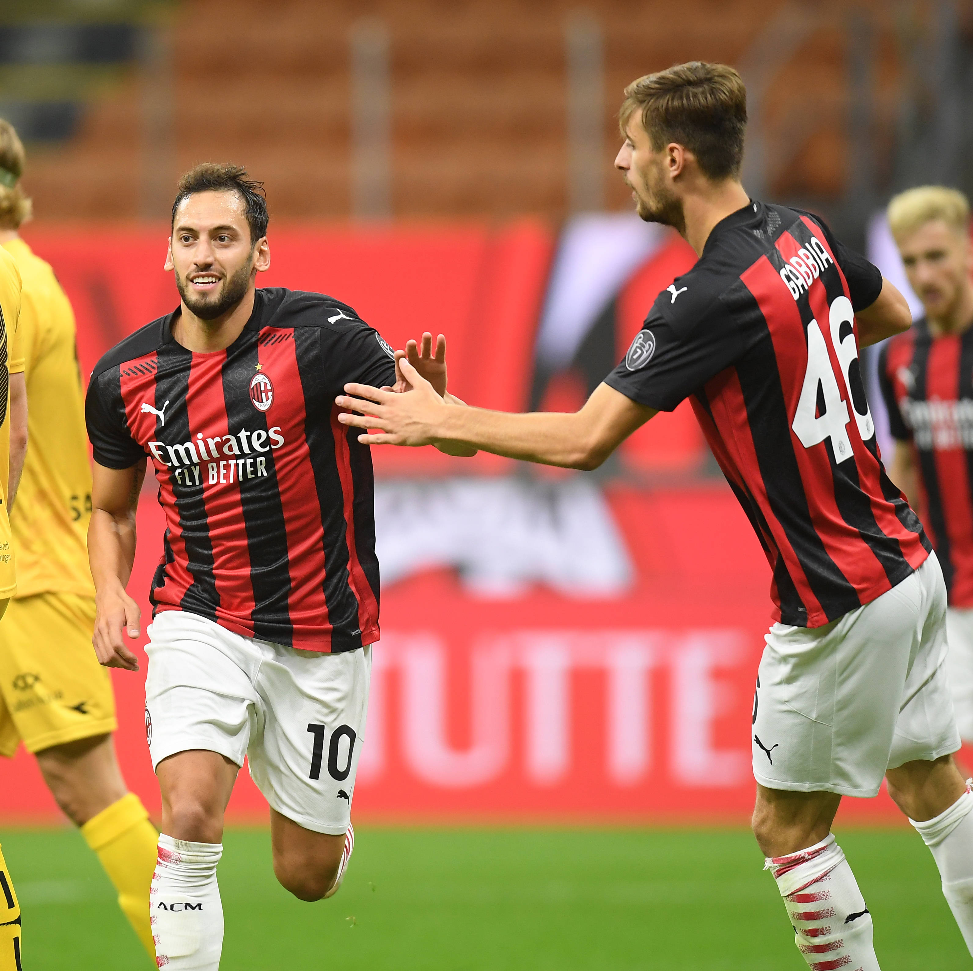 U22国足李镇全：团结且强大的集体，在正确道路上继续前进吧（U22国足李镇全：团结铸就强队，沿着正确方向稳步前进）